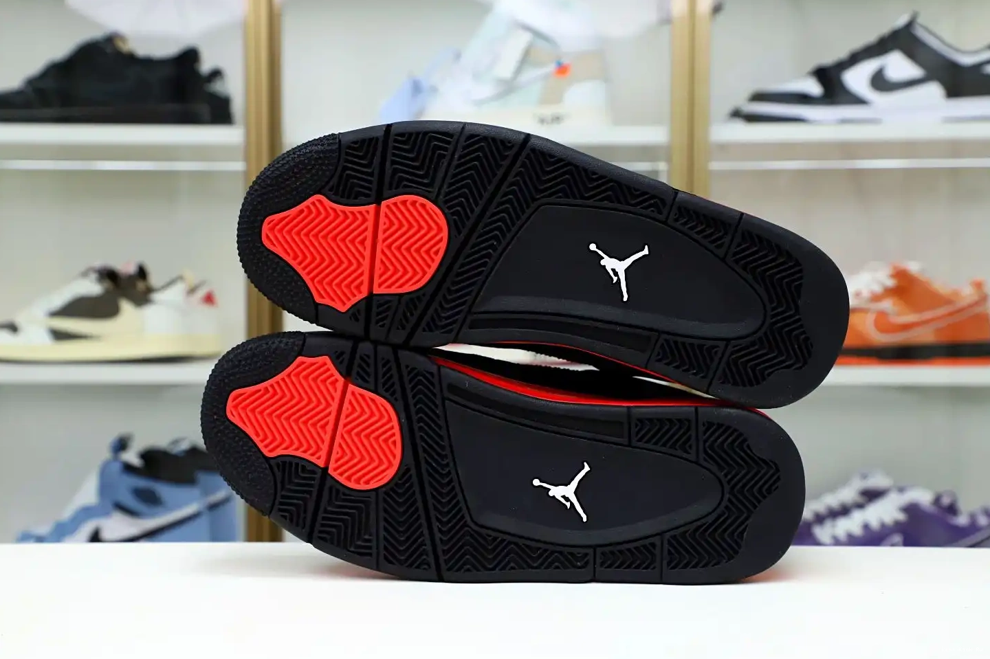 4 'RED AIR Kimikick RETRO JORDAN THUNDER' 0512